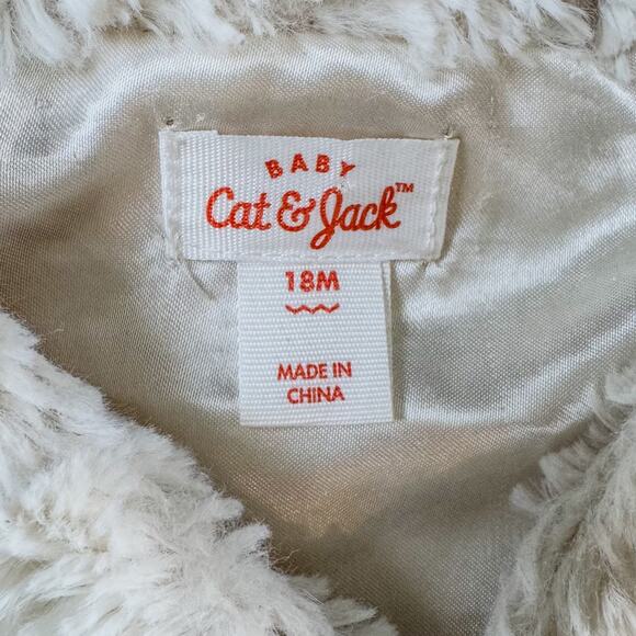18 Months, Baby Cat & Jack , Ivory/White Faux Fur Sweater Cape with Satin Bow - Picture 3 of 6